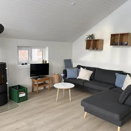 Дом отдыха Lovely Only Approx, 350 Meters From Holl Strand,