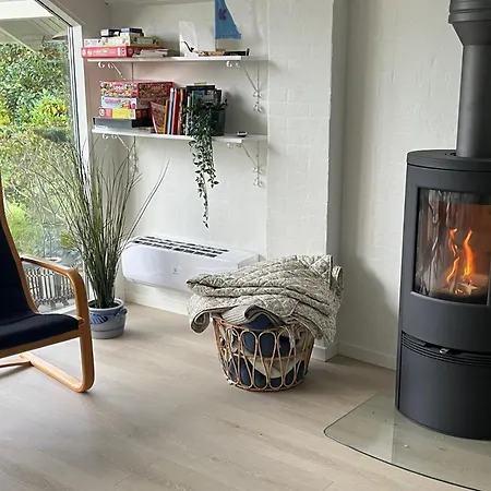 Lovely Only Approx, 350 Meters From Holl Strand,